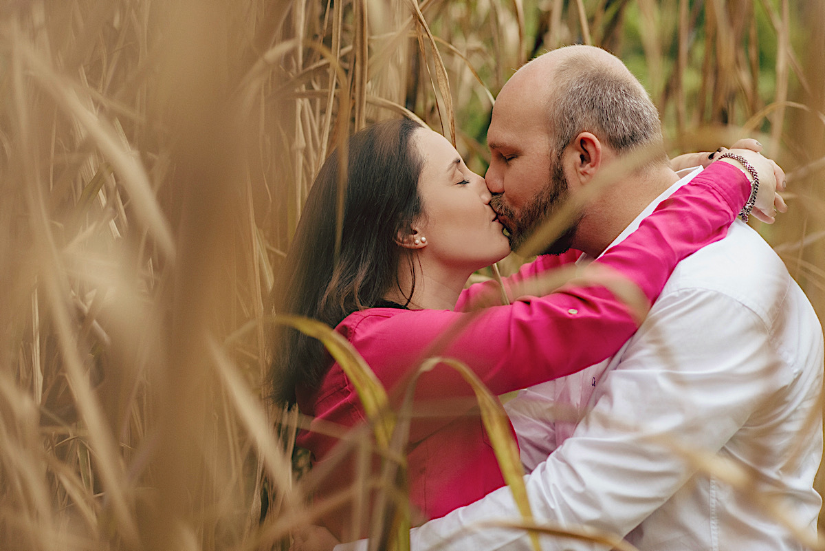 ensaio casal - rio vermelho - ensaio ao ar livre - ensaio com neblina - sao bento do sul - chroma fotografia