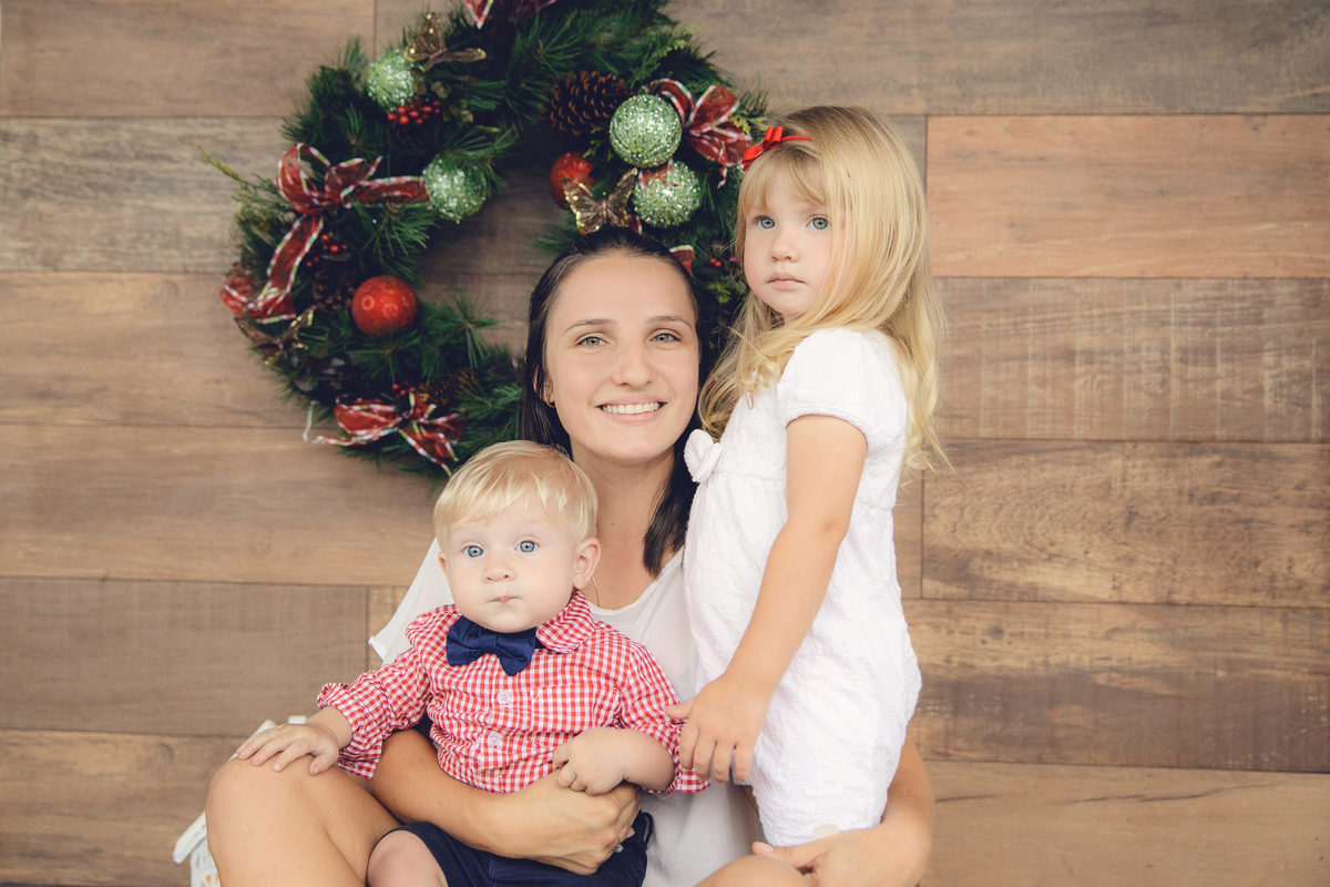 ensaio de natal - ensaio em casa - ensaio fotografico - ensaio de familia - ensaio em jaragua do sul - Valentim e Luisa - fotografia infantil - fotografos jaragua do sul - chroma fotografia