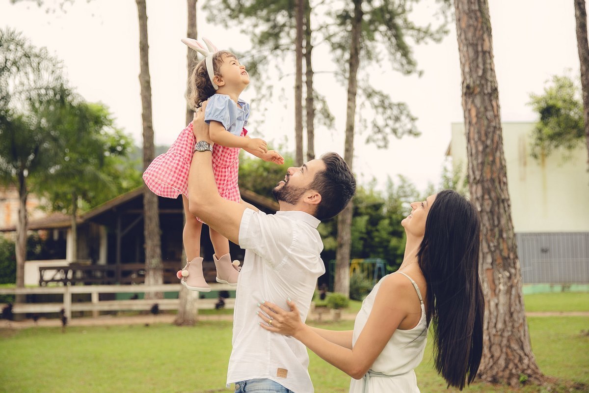 ensaio fotografico - ensaio infantil - ensaio externo - ensaio com cavalos - ensaio pré aniversário - ensaio em jaragua do sul - Beatriz 2 anos - fotografos jaragua do sul - chroma fotografia