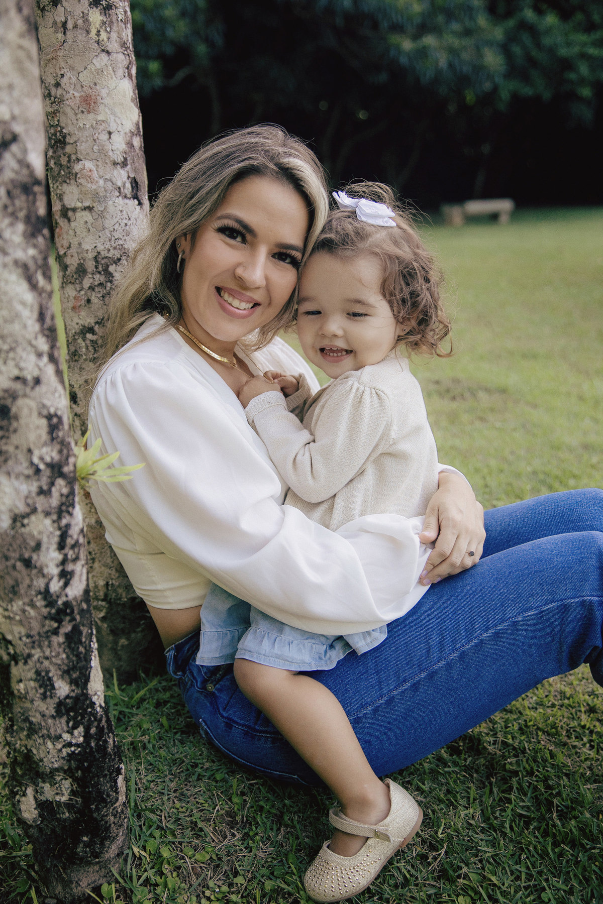 ensaio fotografico - ensaio externo - ensaio mae e filha - ensaio familia - ensaio Tayana e Laura - ensaio em balneario camboriu - fotografia infantil - fotografia de familia - chroma fotografia