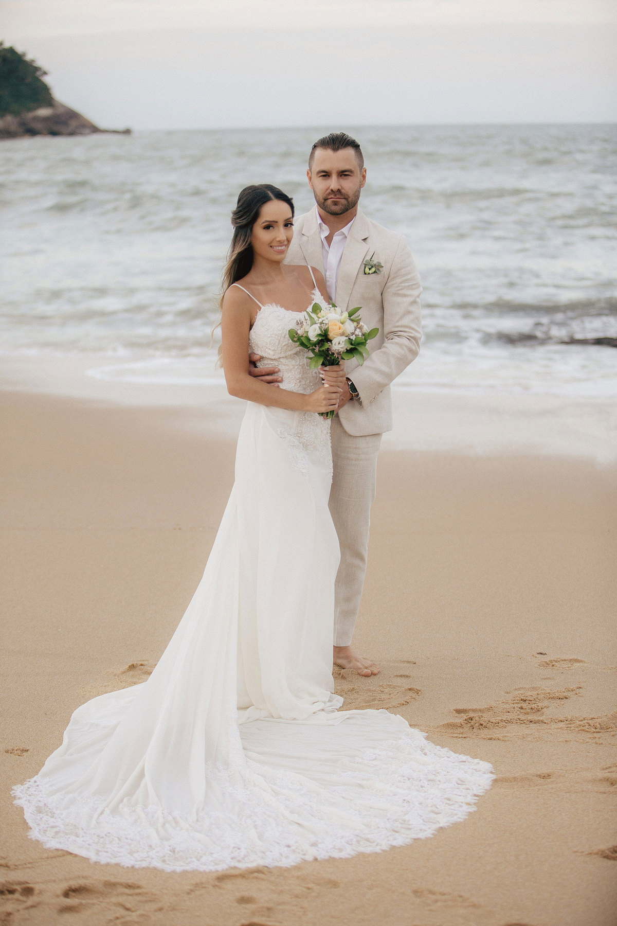 casamento - casamento civil - mini wedding - mini casamento - noivas - noivos - ensaio casamento na praia - ensaio na praia de itapema - casamento Larissa e Marco - fotografos itapema - chroma fotografia