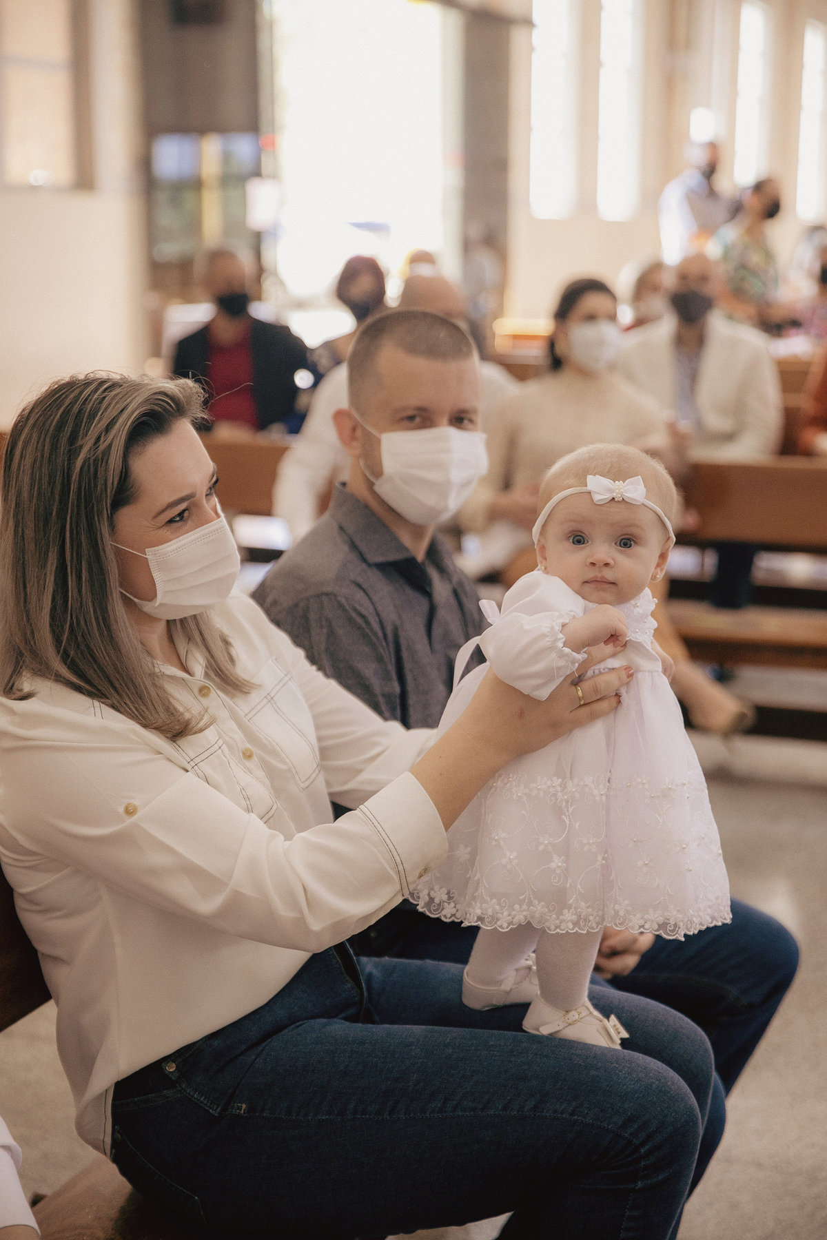 batizado - batismo - batizado gabrieli - batismo em jaraguá do sul - fotografos jaragua do sul - familia - chroma fotografia