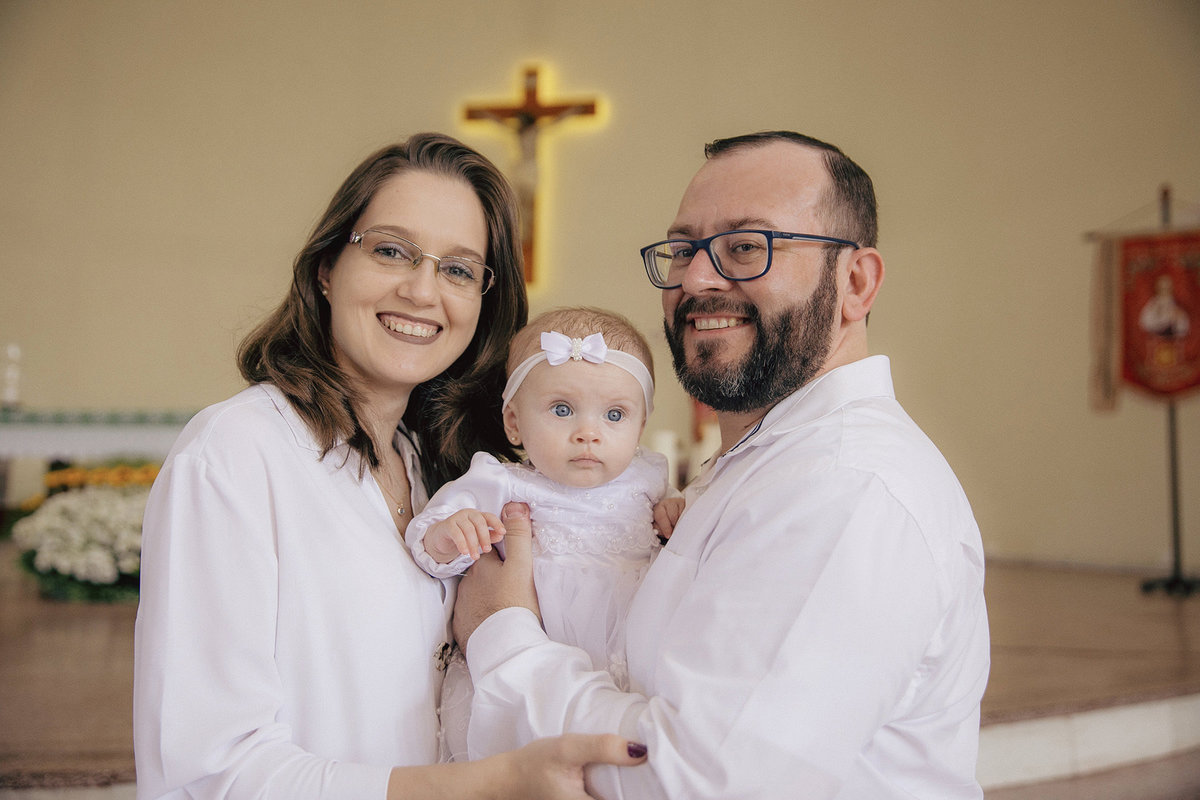 batizado - batismo - batizado gabrieli - batismo em jaraguá do sul - fotografos jaragua do sul - familia - chroma fotografia