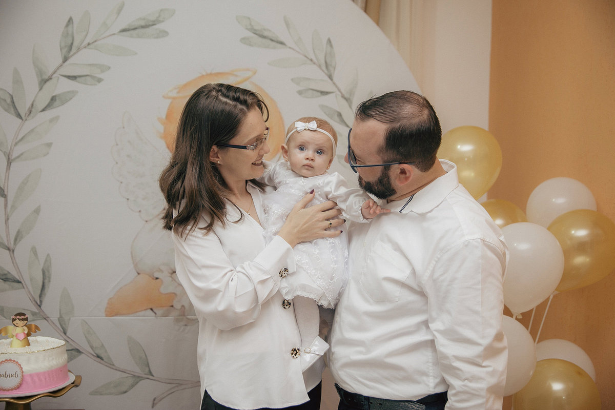 batizado - batismo - batizado gabrieli - batismo em jaraguá do sul - fotografos jaragua do sul - familia - chroma fotografia