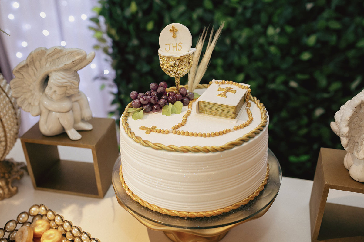 primeira eucaristia - primeira comunhao - comunhao em jaragua do sul - fotografos jaragua do sul - comunhao Nicolas - chroma fotografia