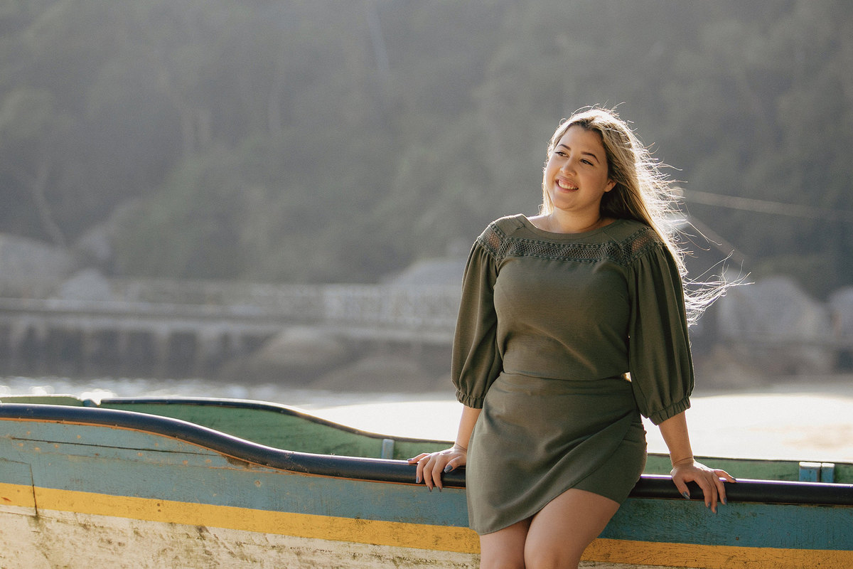 ensaio individual - ensaio 18 anos - ensaio feminino - ensaio na praia - ensaio no litoral - ensaio balneario camboriu - fotografos balneario camboriu - chroma fotografia