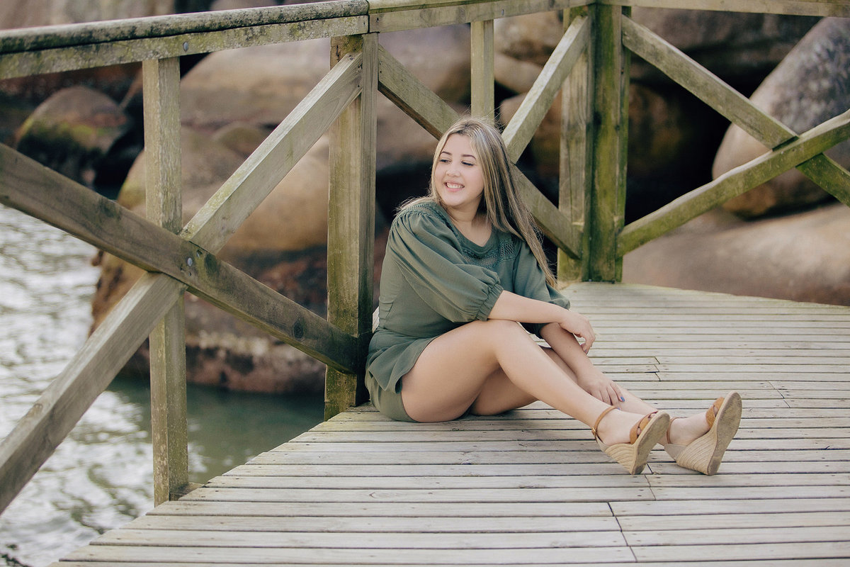 ensaio individual - ensaio 18 anos - ensaio feminino - ensaio na praia - ensaio no litoral - ensaio balneario camboriu - fotografos balneario camboriu - chroma fotografia