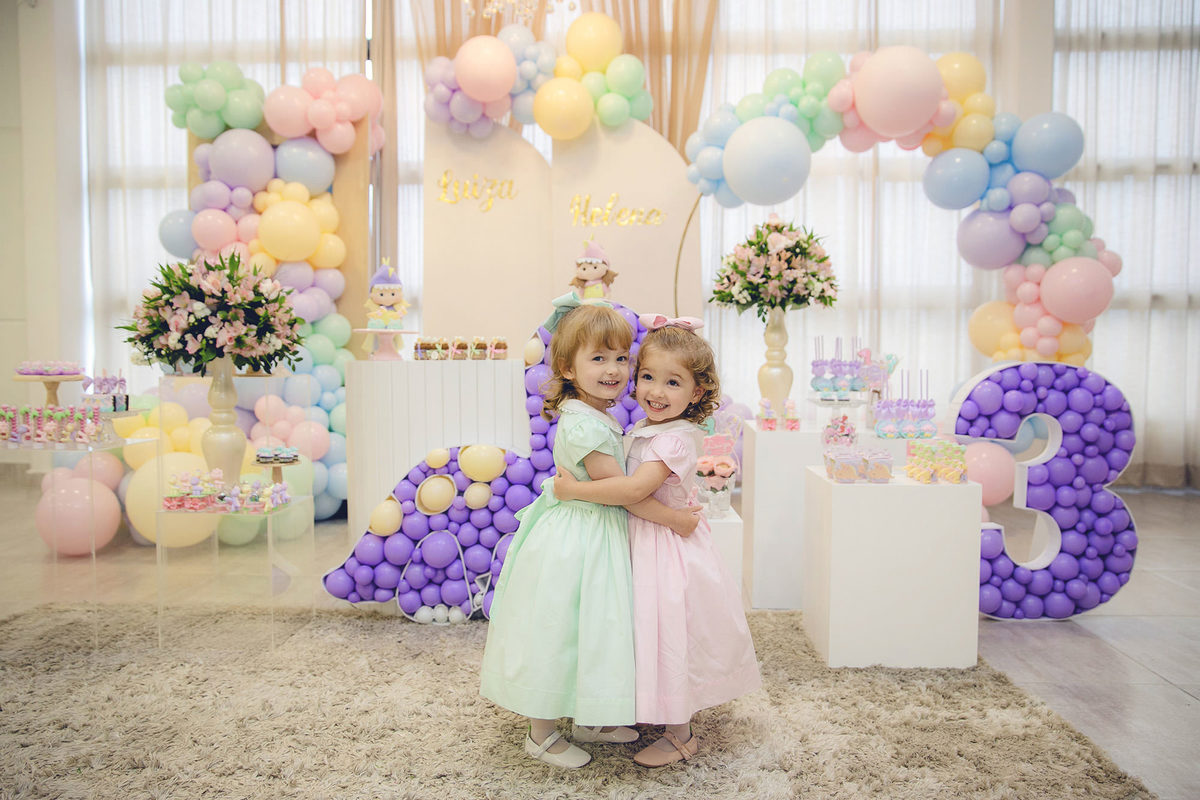 aniversario - aniversario infantil - Aniversario em jaragua do sul - aniversario no drean garden - Luiza e Helena 3 anos - fotografos jaragua do sul - chroma fotografia