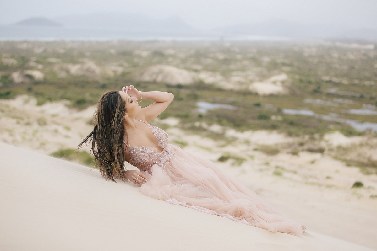 ensaio individual - ensaio na praia - ensaio no litoral - ensaio na joaquina - fotografos jaragua do sul - chroma fotografia