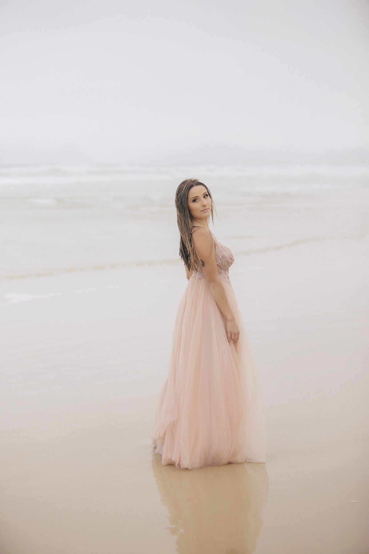 ensaio individual - ensaio na praia - ensaio no litoral - ensaio na joaquina - fotografos jaragua do sul - chroma fotografia