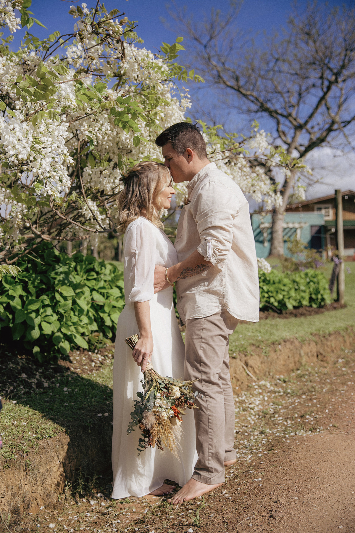 renovacao de bodas - 10 anos de casados - elopement wedding - ensaio externo - ensaio no campo - ensaio familia - fotografia de familia - ensaio no vale dos ventos - bodas de estanho - chroma fotografia