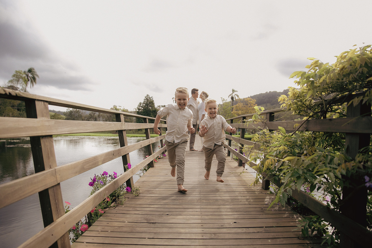 renovacao de bodas - 10 anos de casados - elopement wedding - ensaio externo - ensaio no campo - ensaio familia - fotografia de familia - ensaio no vale dos ventos - bodas de estanho - chroma fotografia