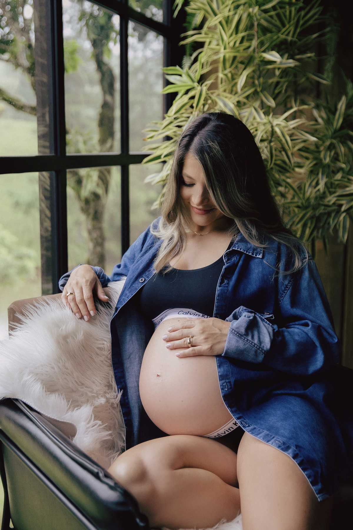 ensaio gestante - gestante - ensaio em cabana - ensaio familia - ensaio fotografico - ensaio no vale dos ventos - fotografos jaragua do sul - chroma fotografia