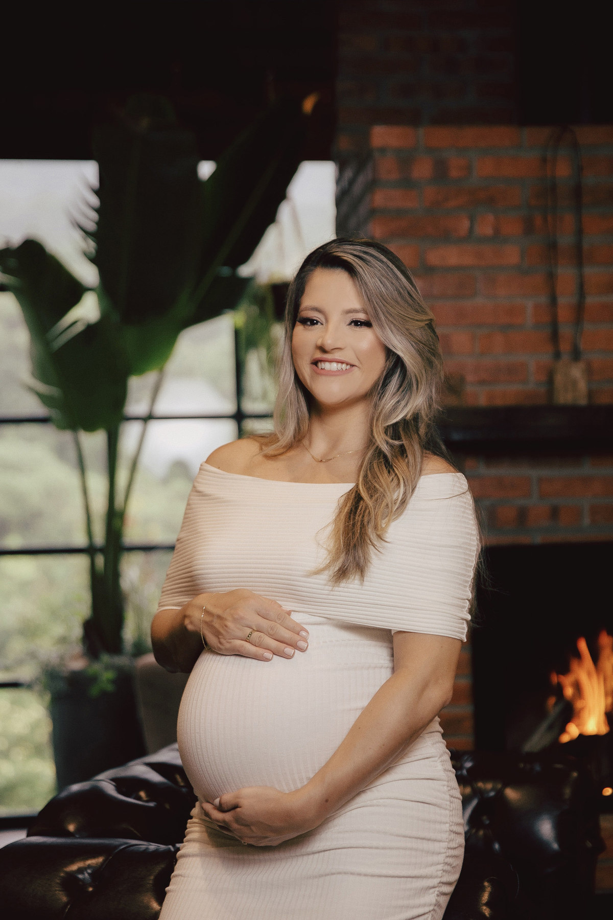 ensaio gestante - gestante - ensaio em cabana - ensaio familia - ensaio fotografico - ensaio no vale dos ventos - fotografos jaragua do sul - chroma fotografia