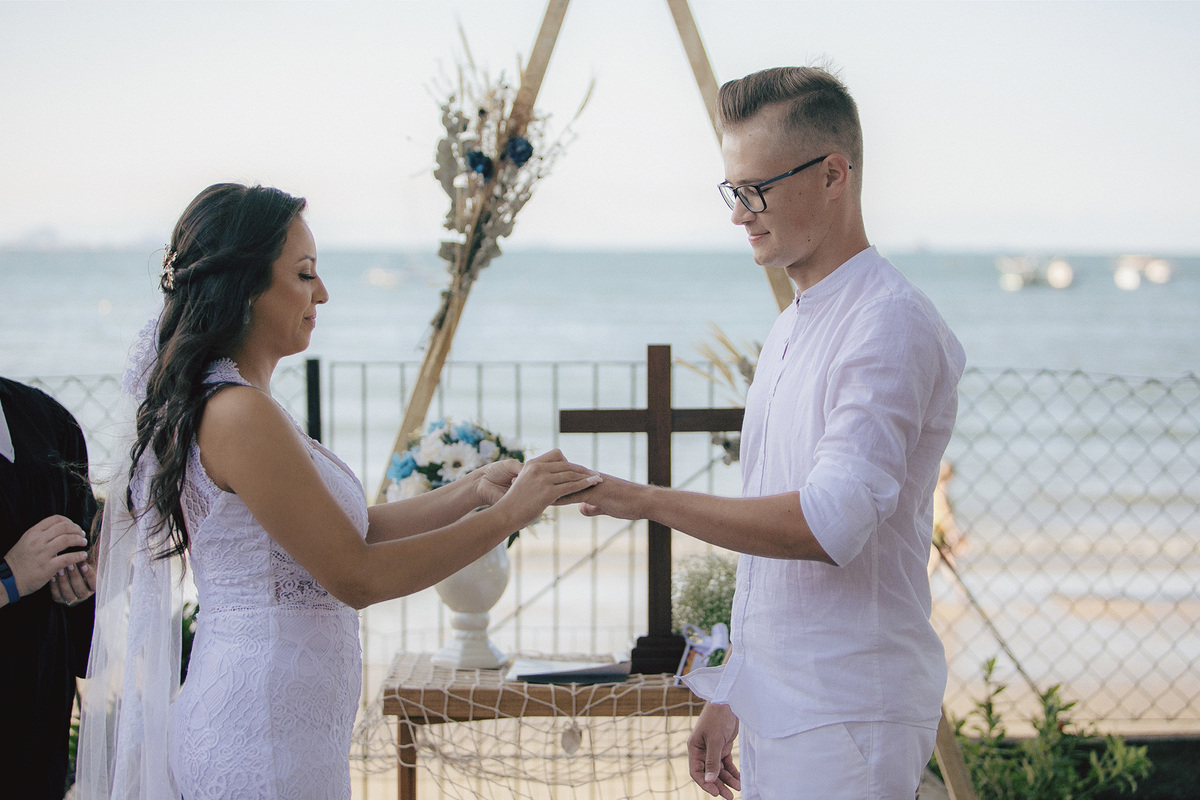 casamento - casamento na praia - mini wedding- noivos  - noivas - casamento de dia - fotografia de casamento - fotografos sc - chroma fotografia