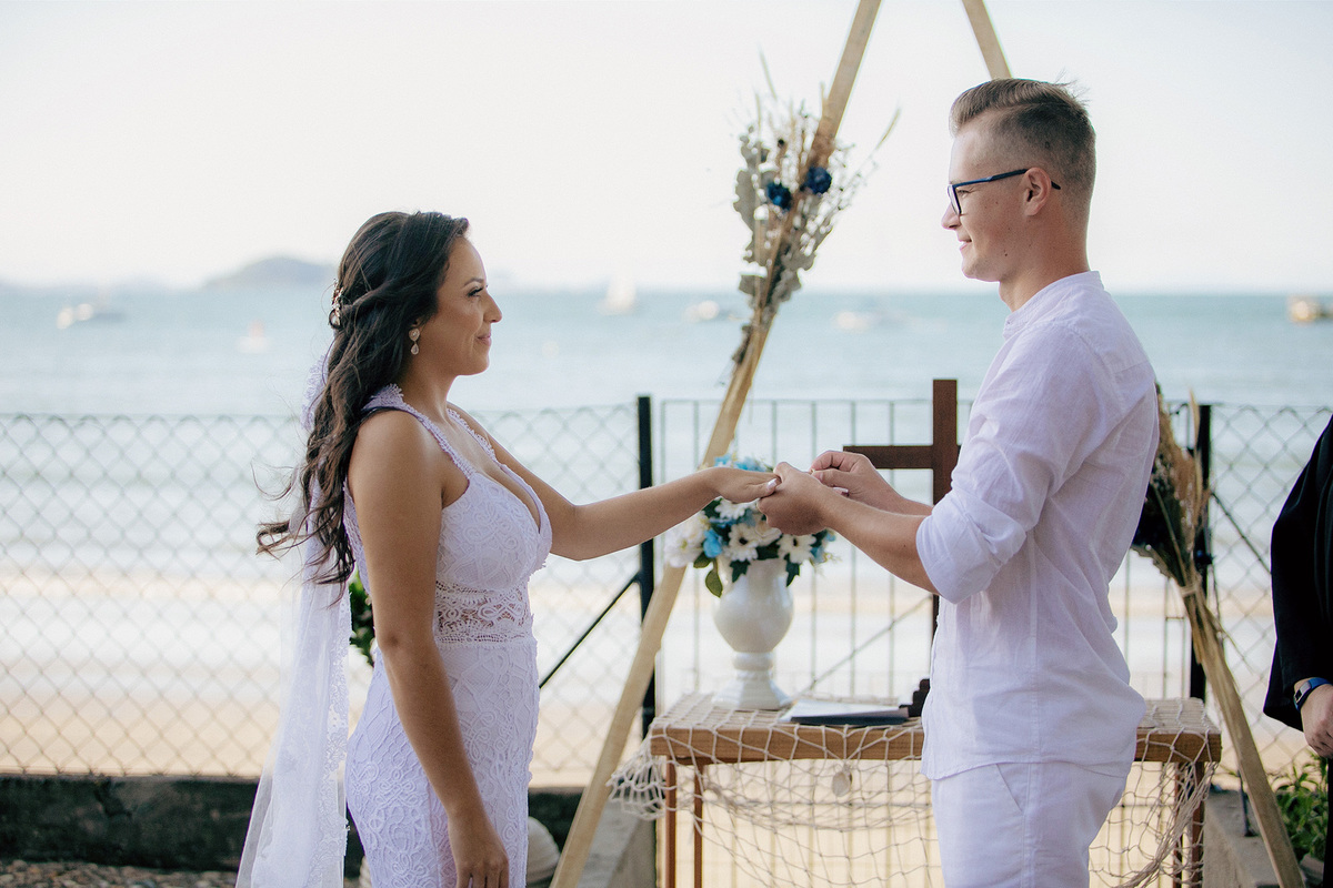 casamento - casamento na praia - mini wedding- noivos  - noivas - casamento de dia - fotografia de casamento - fotografos sc - chroma fotografia