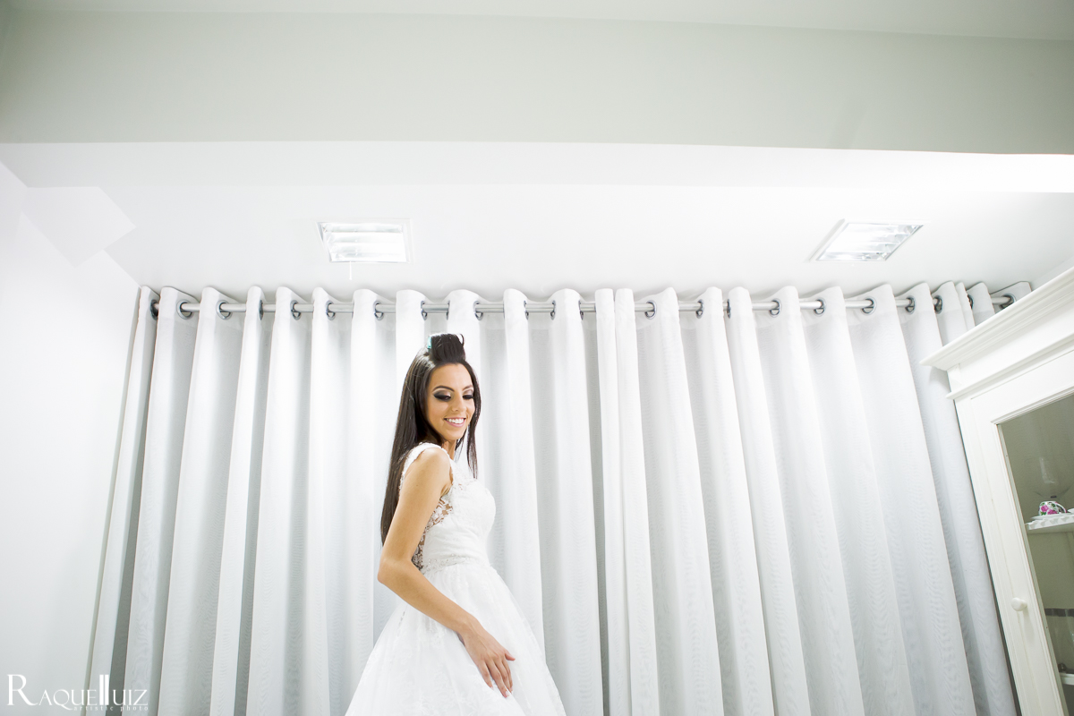 casamento-criciuma-noivos-noitelinda-fotosdecasamento-fotografiacriciuma-raquelluizfotografia-casamentoanoite-madrinhasdeamarelo