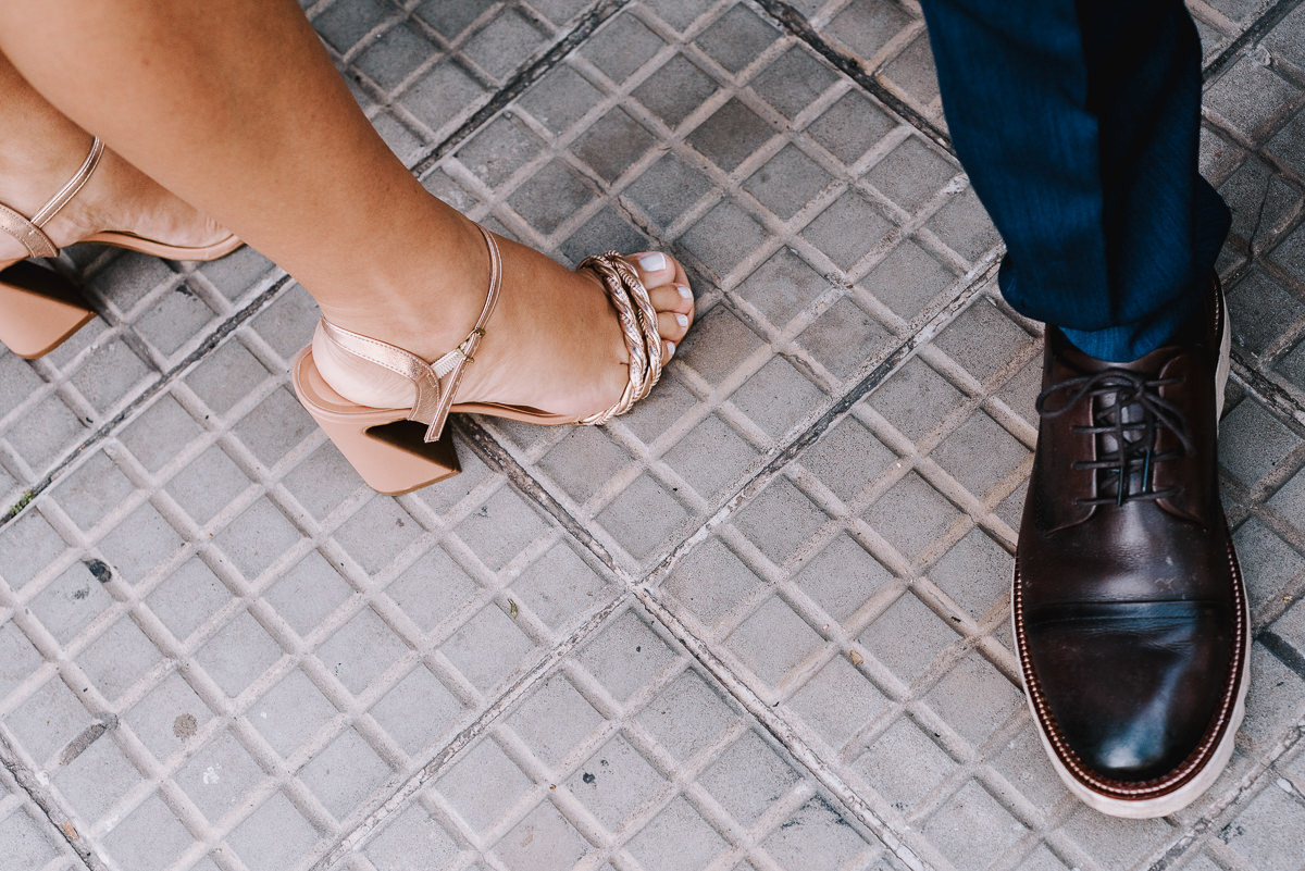 Casamento civil em Jundiaí, casamento no cartório, fotos espontâneas, fotografia documental, fotógrafo de casamento em Jundiaí, ensaio de casal natural, fotos autênticas, casamento simples, casamento intimista, cerimônia no cartório, fotógrafo lifestyle
