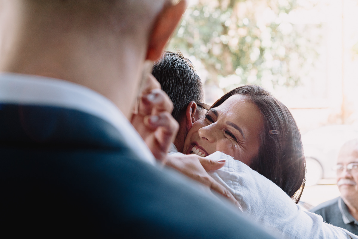 Casamento civil em Jundiaí, casamento no cartório, fotos espontâneas, fotografia documental, fotógrafo de casamento em Jundiaí, ensaio de casal natural, fotos autênticas, casamento simples, casamento intimista, cerimônia no cartório, fotógrafo lifestyle