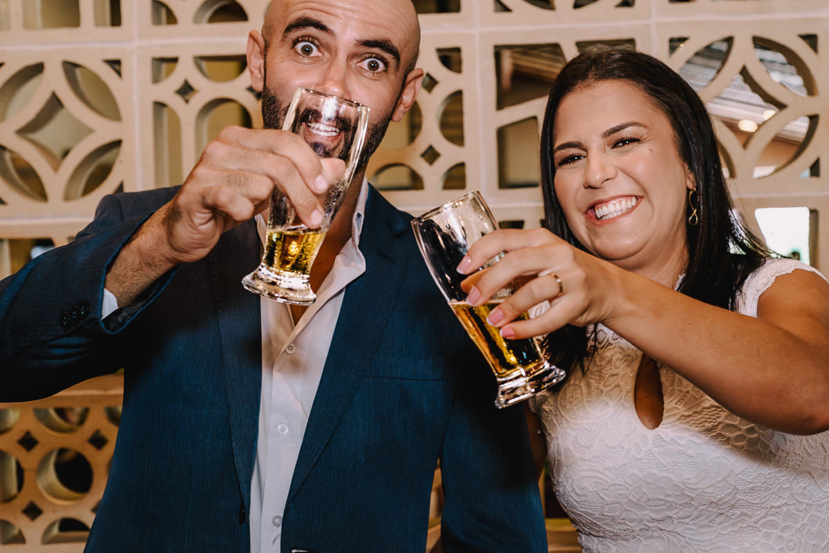 Casamento civil em Jundiaí, casamento no cartório, fotos espontâneas, fotografia documental, fotógrafo de casamento em Jundiaí, ensaio de casal natural, fotos autênticas, casamento simples, casamento intimista, cerimônia no cartório, fotógrafo lifestyle