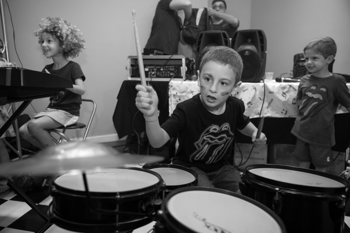 bateria tema rock festa infantil rock n roll