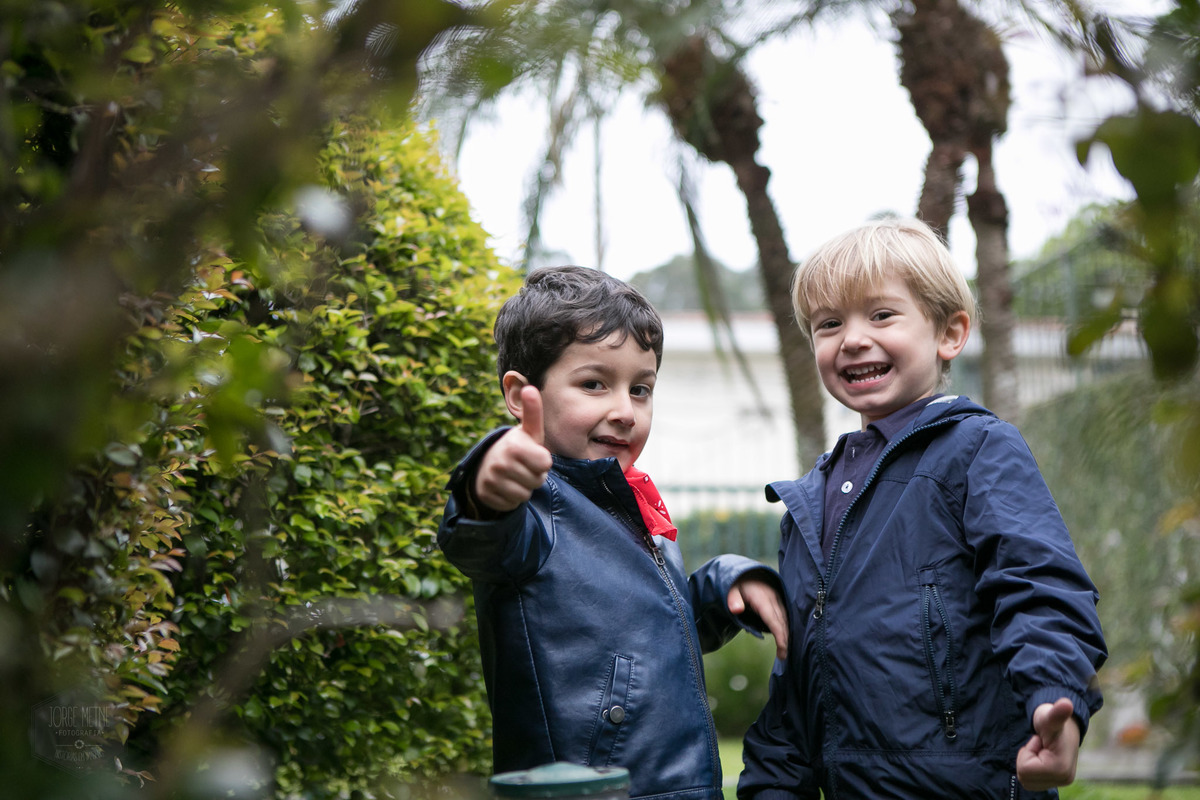 crianças brincando festa infantil 4 anos toy story