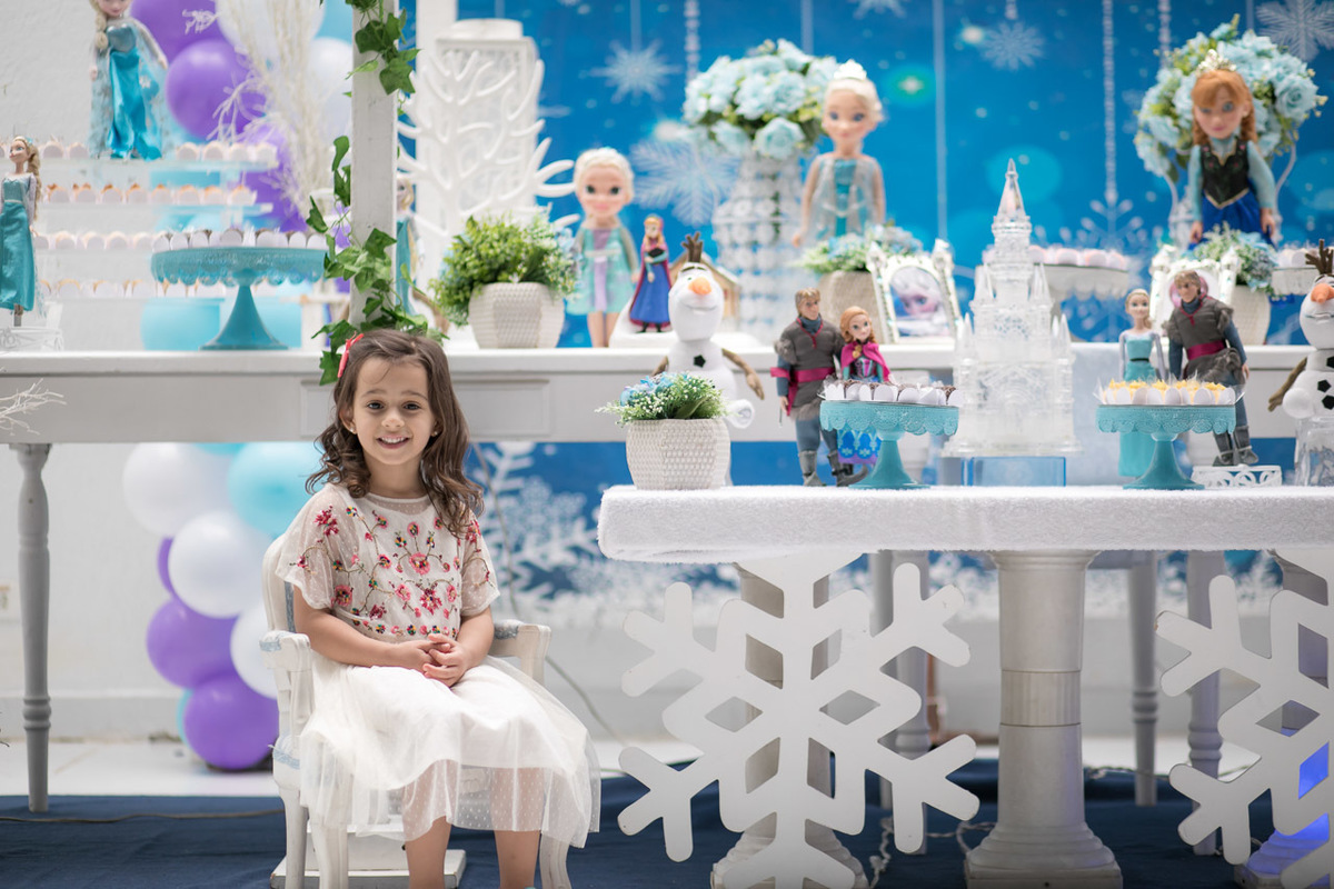 mesa frozen infantil 5 anos buffet espaço arteria moema