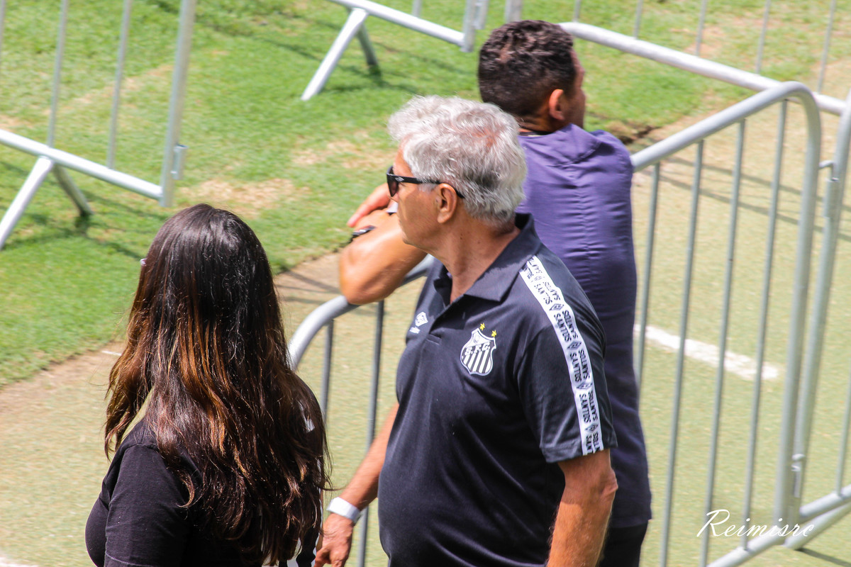 Clodoaldo no Velório de Pelé na Vila Belmiro - Santos - SP