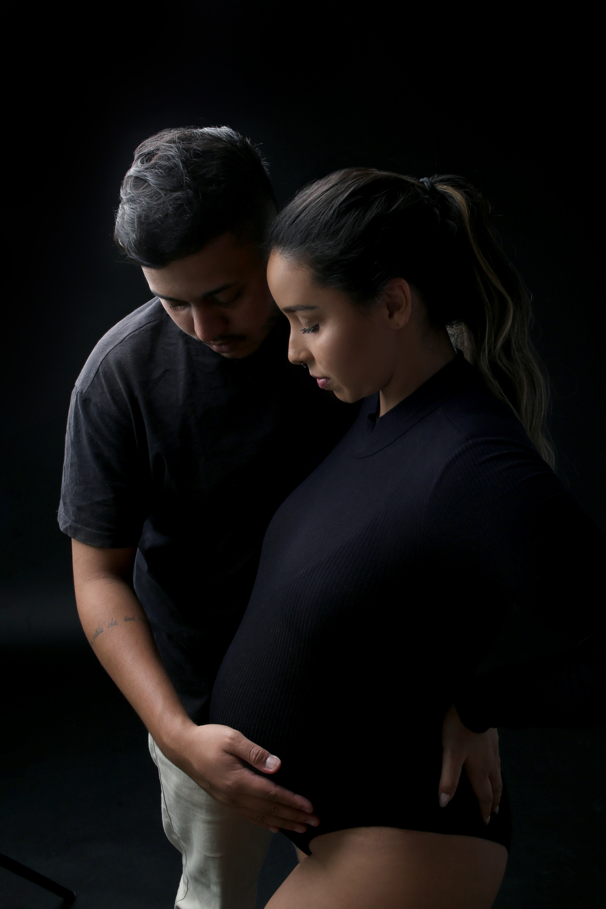 Ensaio gestante em estúdio