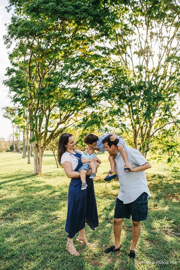 ensaio-book-fotografico-de-familia-ao-ar-livre-brasilia