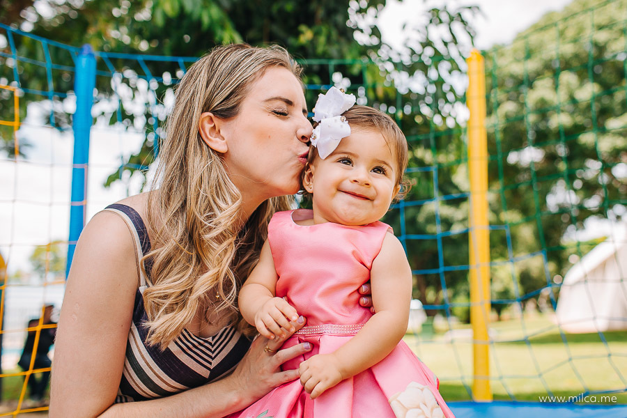 aniversario-1-ano-tema-jardim-de-dia-ao-ar-livre-decoracao-jardim