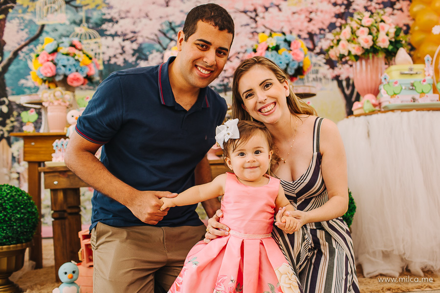 aniversario-1-ano-tema-jardim-de-dia-ao-ar-livre-decoracao-jardim