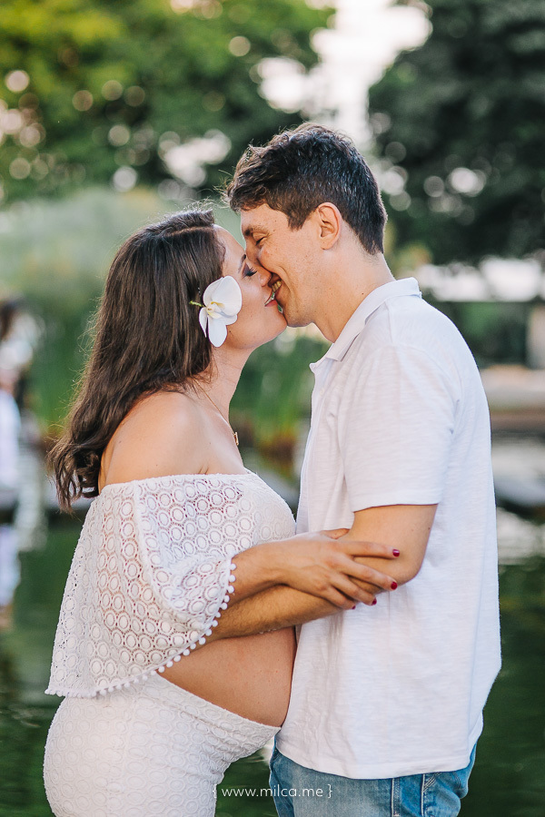 ensaio-gestante-na-igrejinha-da-quadra-308-sul-em-brasilia-book-gestante-gravida-em-brasilia