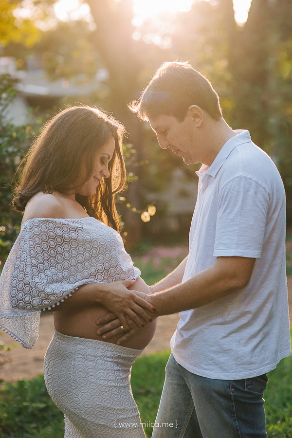 ensaio-gestante-na-igrejinha-da-quadra-308-sul-em-brasilia-book-gestante-gravida-em-brasilia