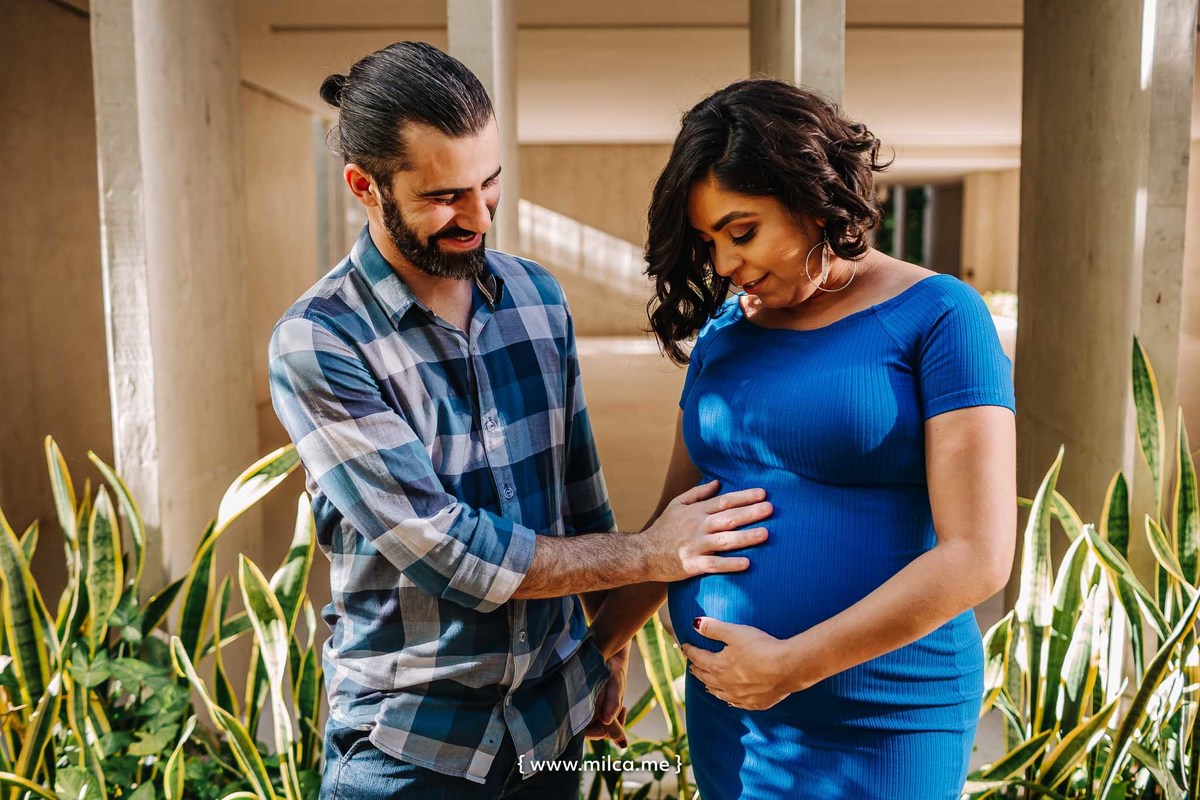 ensaio-book-gestante-vestido-azul-tenis-branco-camila-rosa-em-brasilia