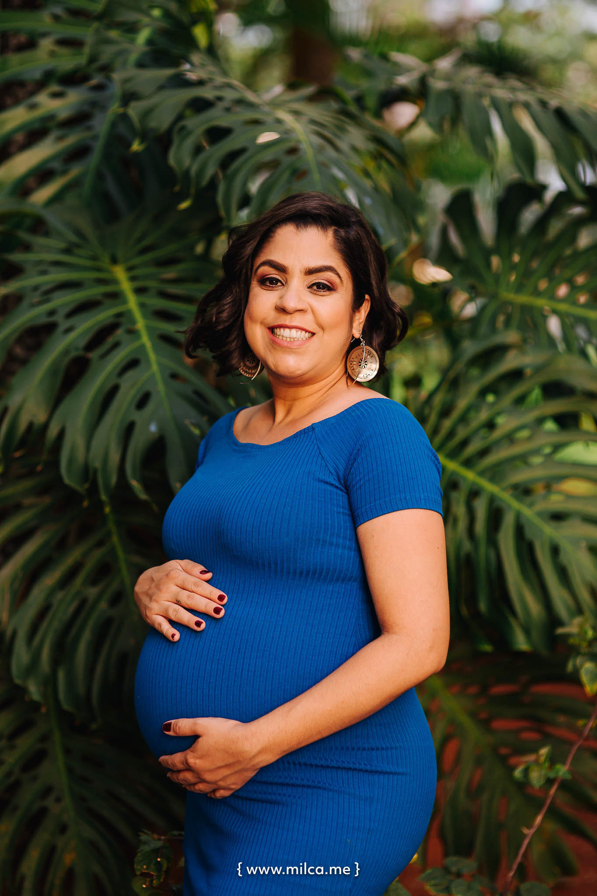 ensaio-book-gestante-vestido-azul-tenis-branco-camila-rosa-em-brasilia