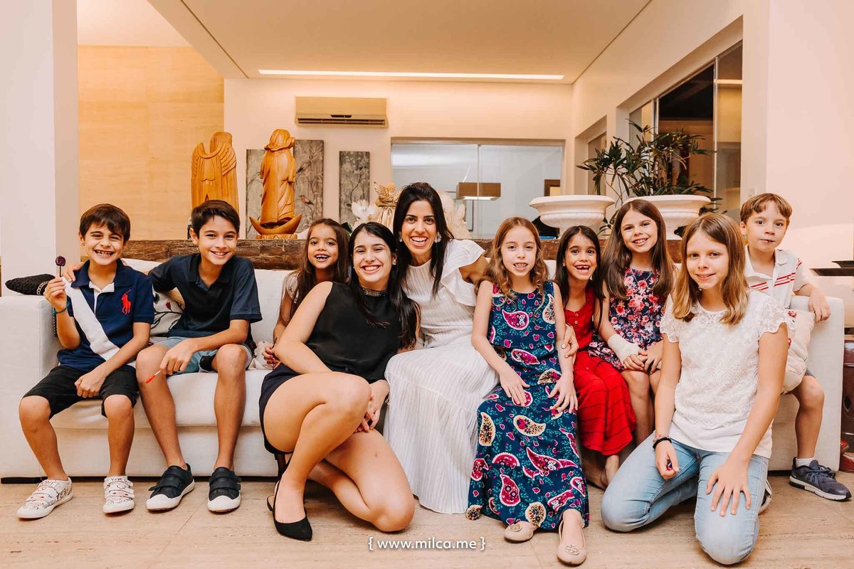 aniversario-em-casa-meninas-tema-cup-cake-isa-lele-7-anos