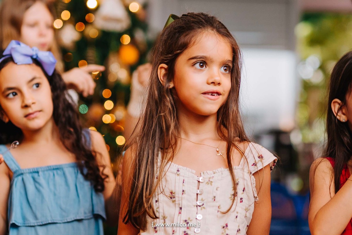 aniversario-em-casa-meninas-tema-cup-cake-isa-lele-7-anos