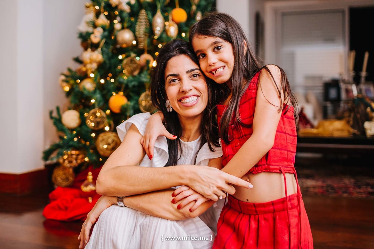 aniversario-em-casa-meninas-tema-cup-cake-isa-lele-7-anos