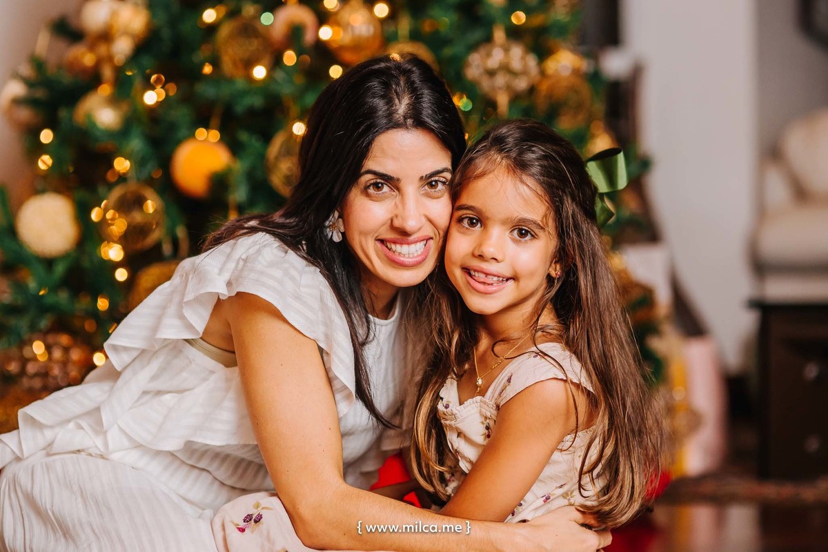 aniversario-em-casa-meninas-tema-cup-cake-isa-lele-7-anos