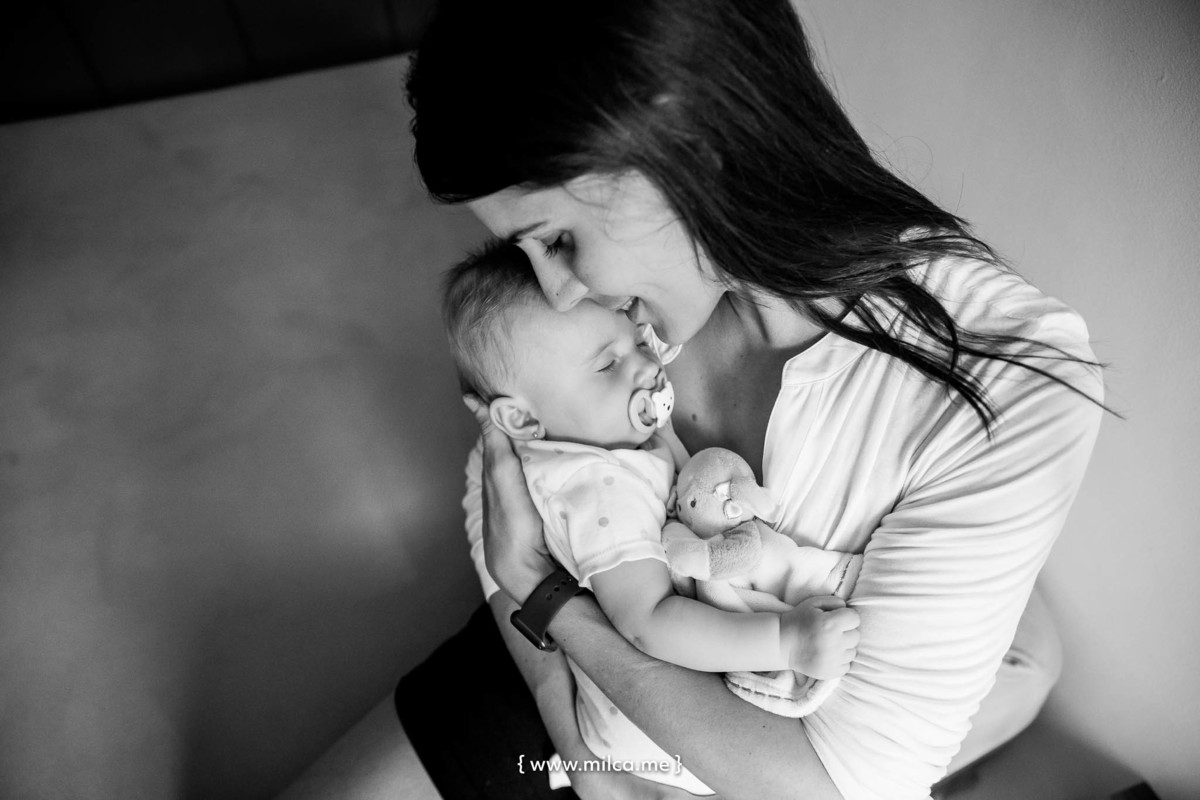 ensaio-book-de-acompanhamento-primeiro-ano-do-bebe-tais-4-meses