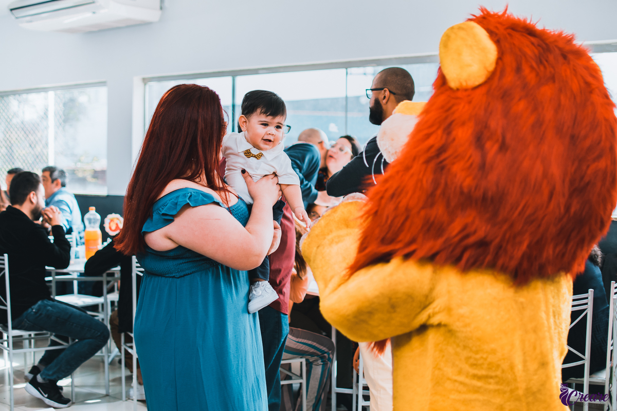 Aniversário infantil, realizado na cidade de Santo André no abc paulista, o primeiro ano do bebê, com decoração do rei leão. 