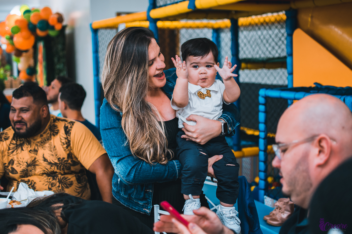 Aniversário infantil, realizado na cidade de Santo André no abc paulista, o primeiro ano do bebê, com decoração do rei leão. 