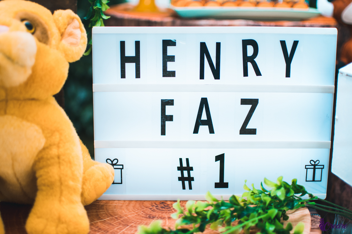 Aniversário infantil, realizado na cidade de Santo André no abc paulista, o primeiro ano do bebê, com decoração do rei leão. 