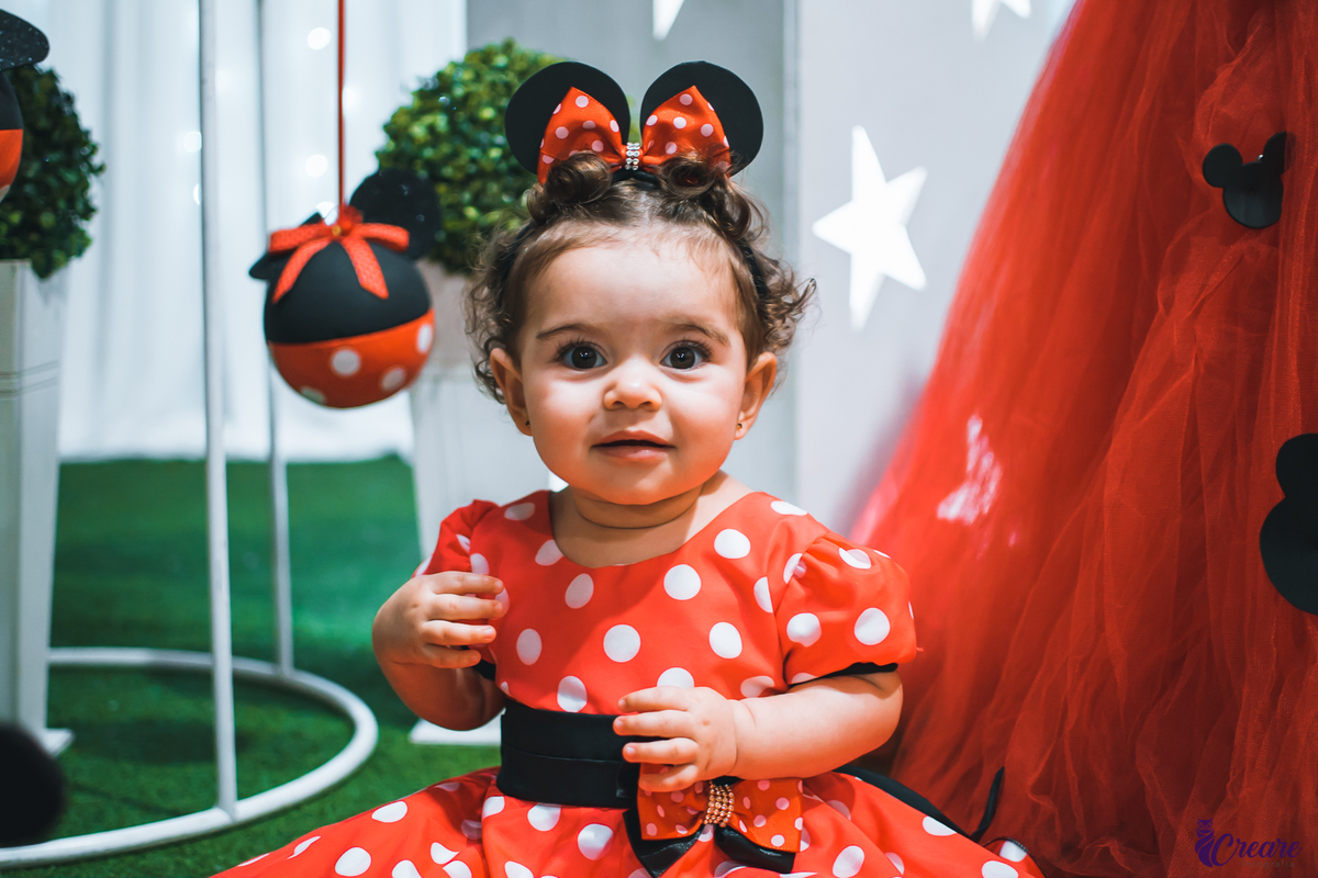 Aniversário infantil com decoração da Minnie, o encantado mundo de Disney, buffet infantil Mó Legal, localizado na região de Mauá, ABC Paulista. 