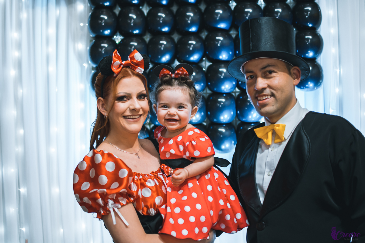 Aniversário infantil com decoração da Minnie, o encantado mundo de Disney, buffet infantil Mó Legal, localizado na região de Mauá, ABC Paulista. 