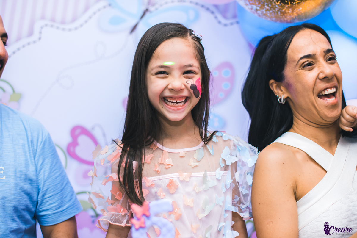 Aniversário infantil de 6 anos, com decoração Jardim Encantado, realizado no Buffet Espaço Band em Mauá, São Paulo.