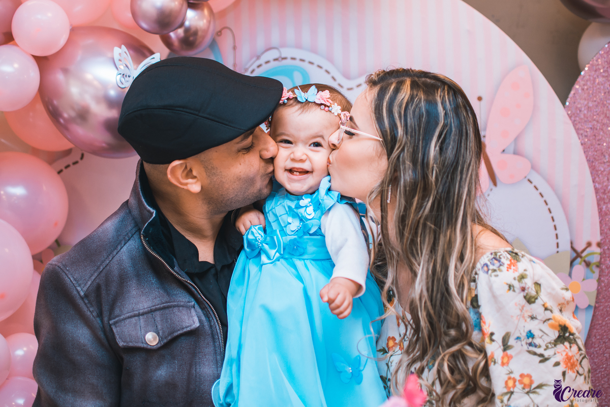 Aniversario infantil, realizado na cidade de Mauá, abc paulista. Decoração com tema de borboleta, jardim encantado. festa de um ano de menina. 