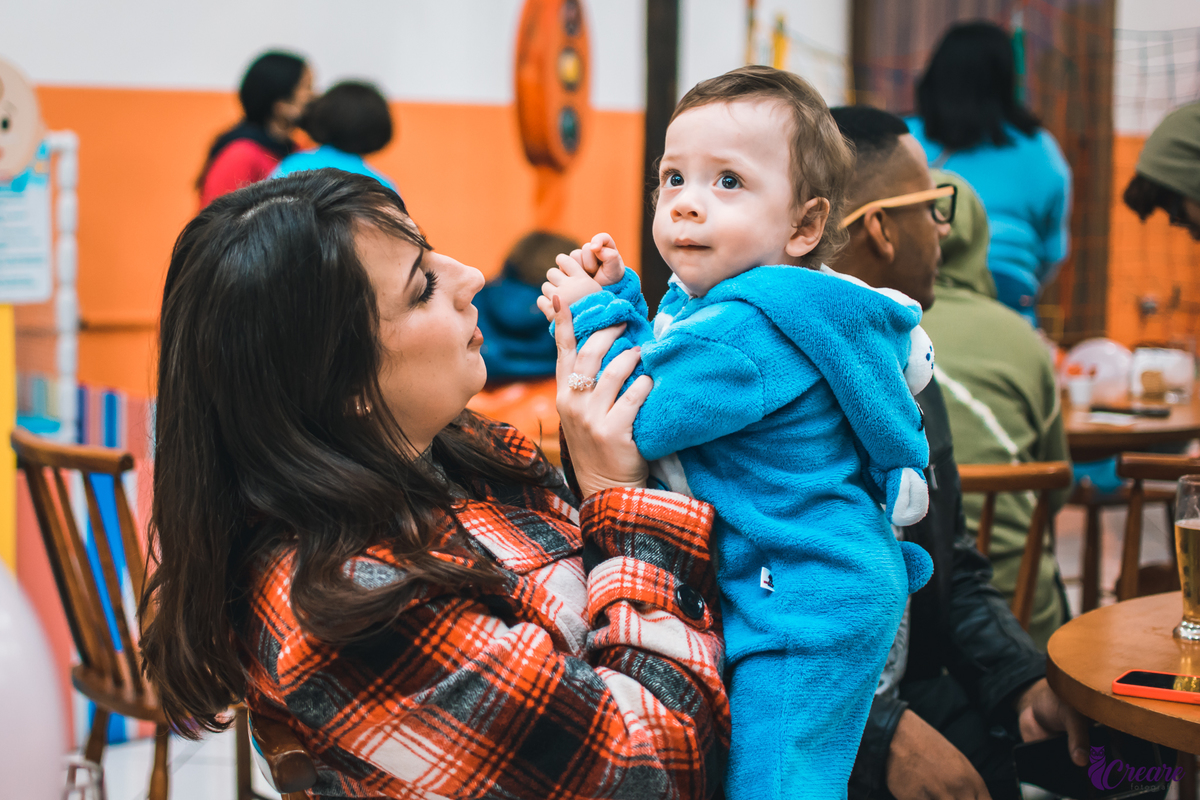 Aniversário Infantil de gêmeos, realizado no buffet é Pique localizado na cidade de Mauá, Abc Paulista. Decoração de Ursinhos Carinhosos.