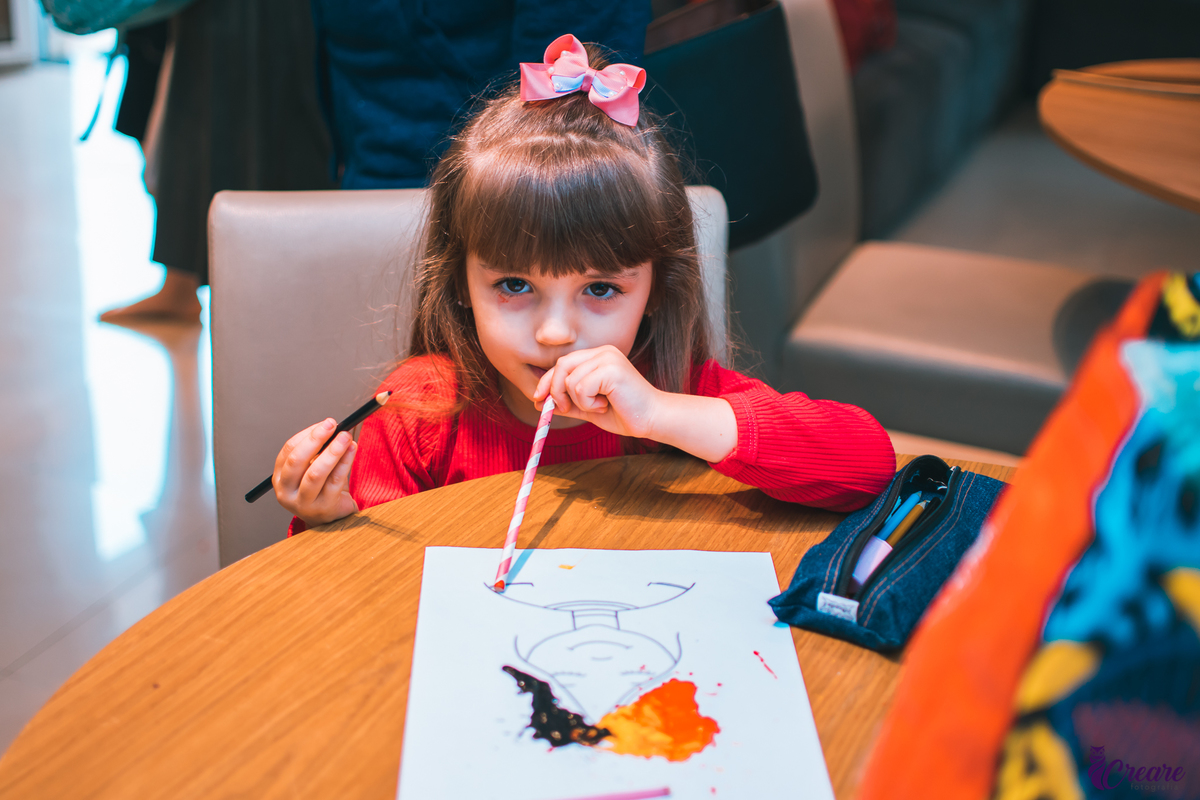 fotografia de aniversário infantil de menina, tema Peppa pig, realizado na cidade de Água Branca, próximo ao Alto do Ipiranga, São Paulo